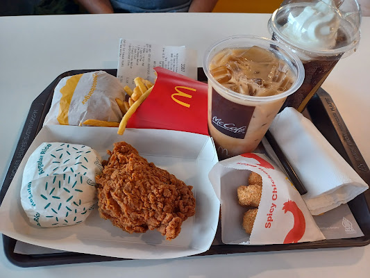 Makan Malam di Cilacap? McDonald's S. Parman Jadi Pilihan Favorit